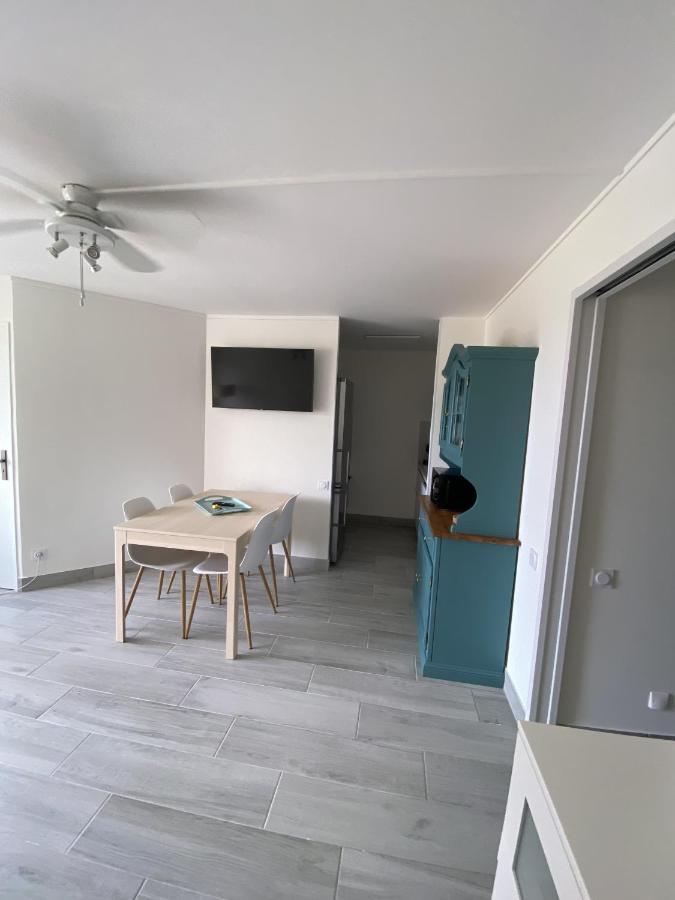 Le Reve Bleu Apartment แซงต์-ซีเปรียง ภายนอก รูปภาพ